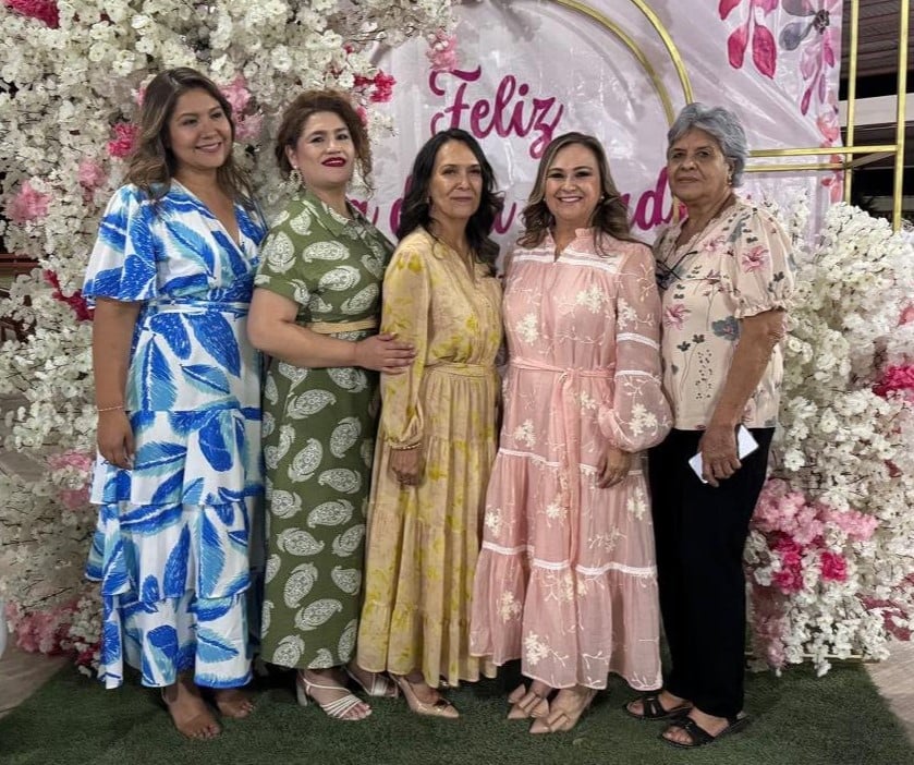 FESTEJO DEL DÍA DE LAS MADRES
