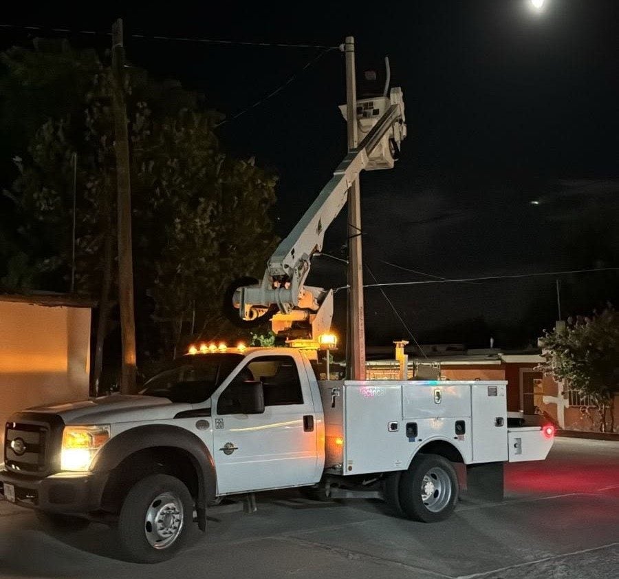 SEGUIMOS TRABAJANDO PARA MEJORAR LOS SERVICIOS PUBLICOS DE NUESTRO MUNICIPIO