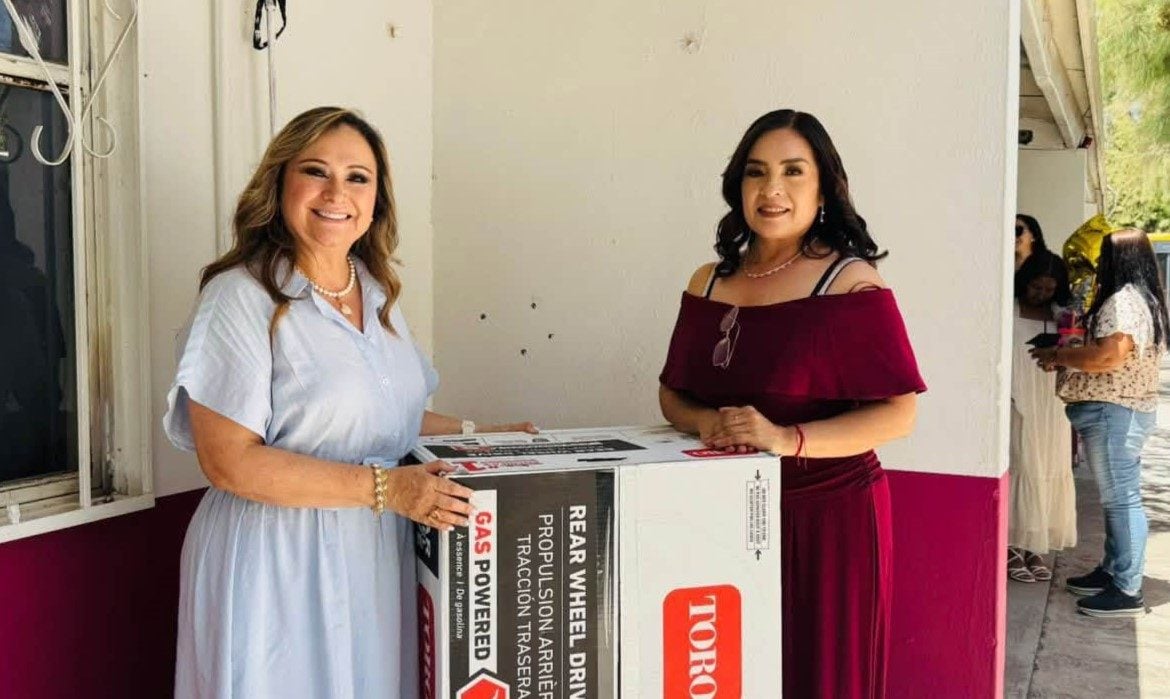 ENTREGA DE MATERIAL A ESCUELA SECUNDARIA TÉCNICA NO. 17